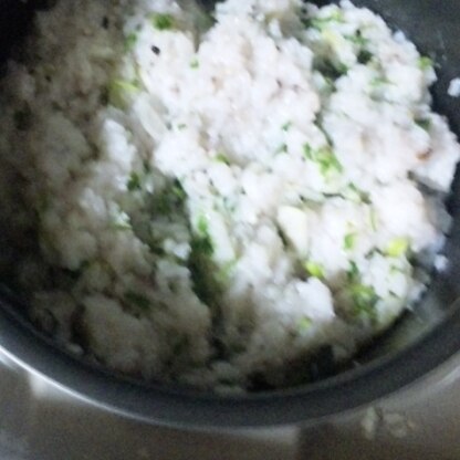 米を計り間違えてただのやわらかいご飯になってしまいました＾＾；　味付けが好みでおいしかったです。